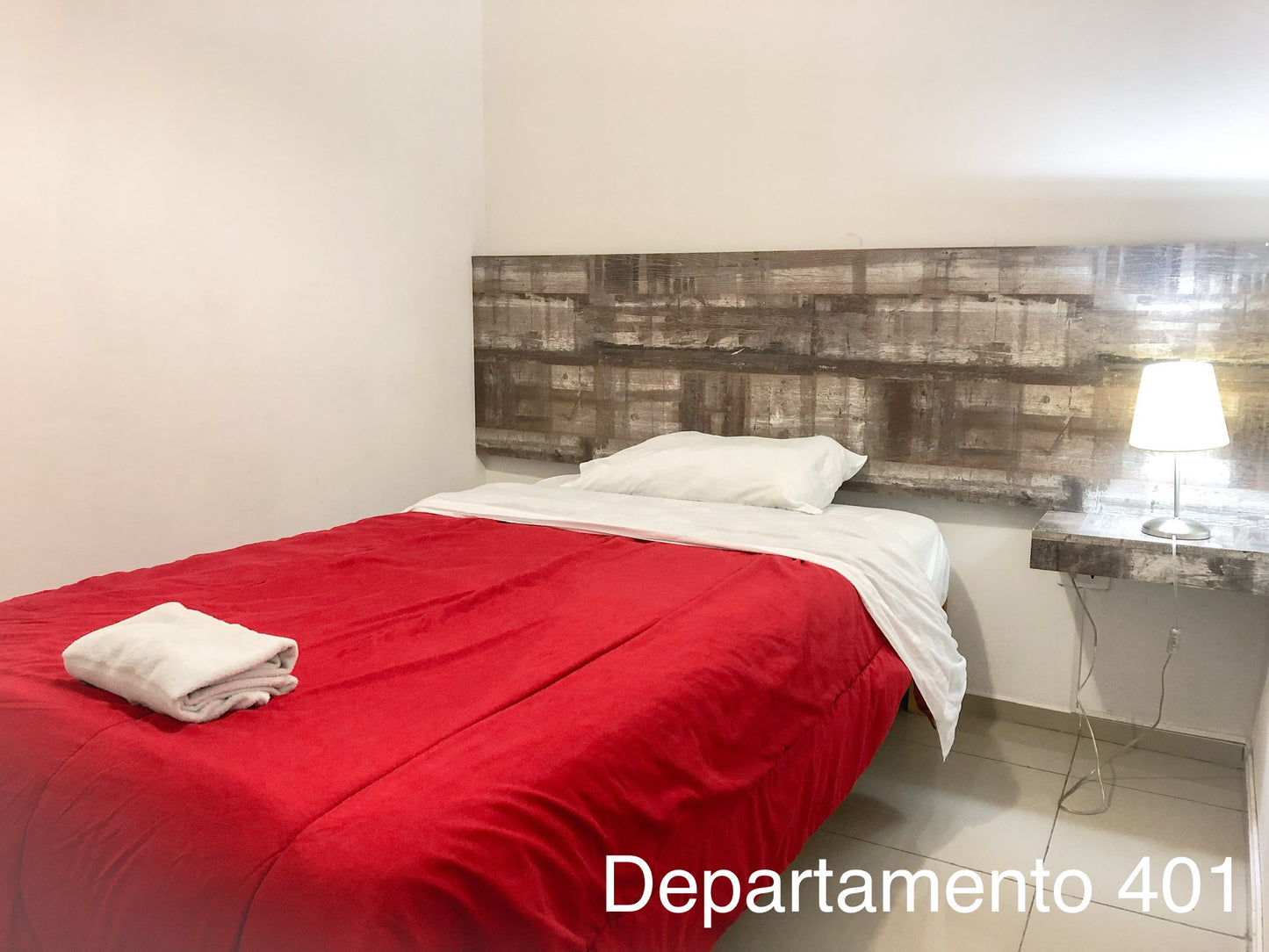 Departamento 401 - 3 habitaciones con cama matrimonial + 1 habitación con cama individual