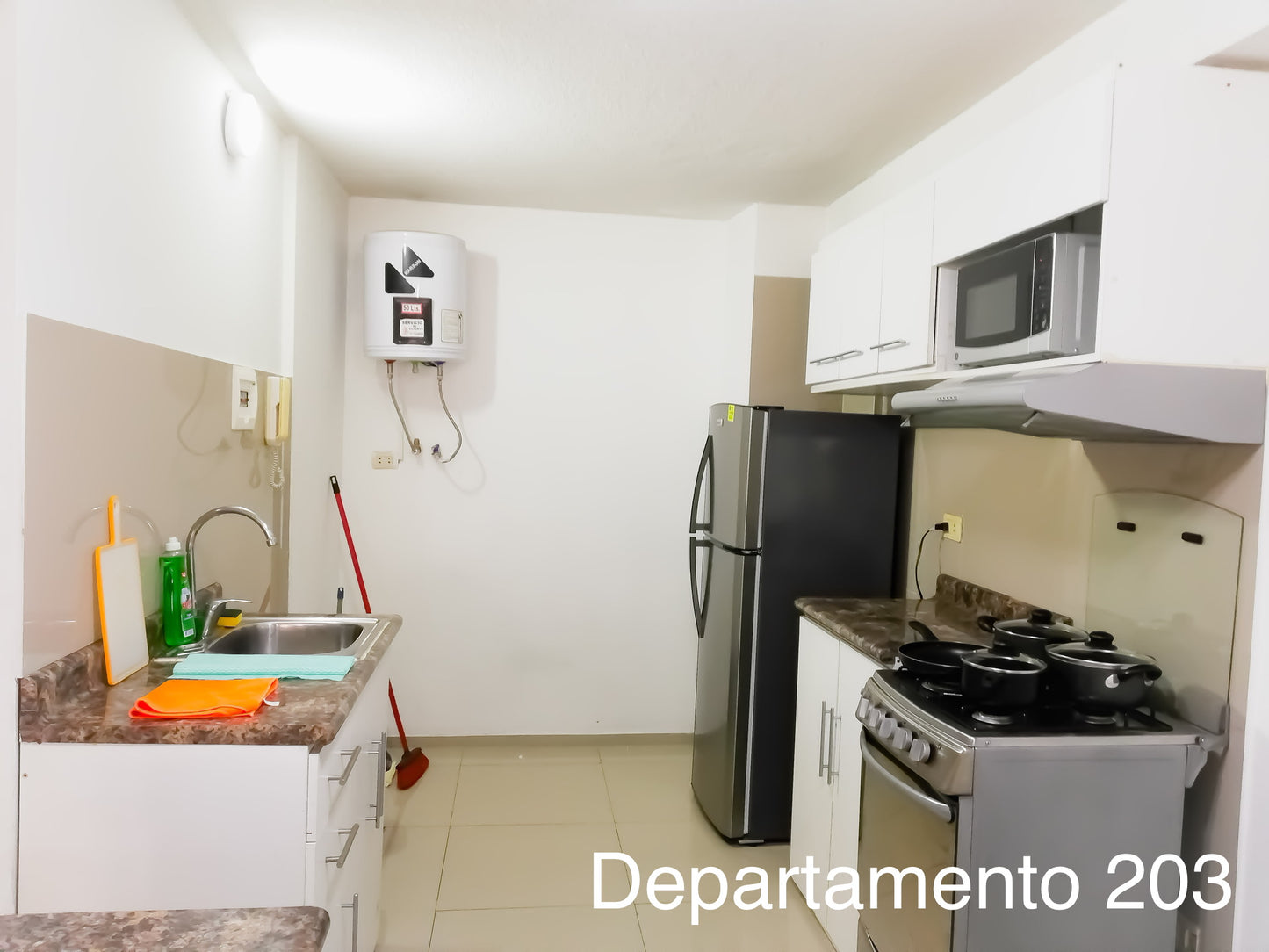 Departamento 203 - 2 habitaciones con cama matrimonial + 1 habitación con cama individual