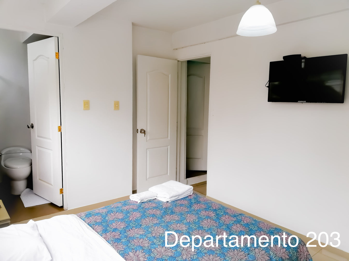 Departamento 203 - 2 habitaciones con cama matrimonial + 1 habitación con cama individual