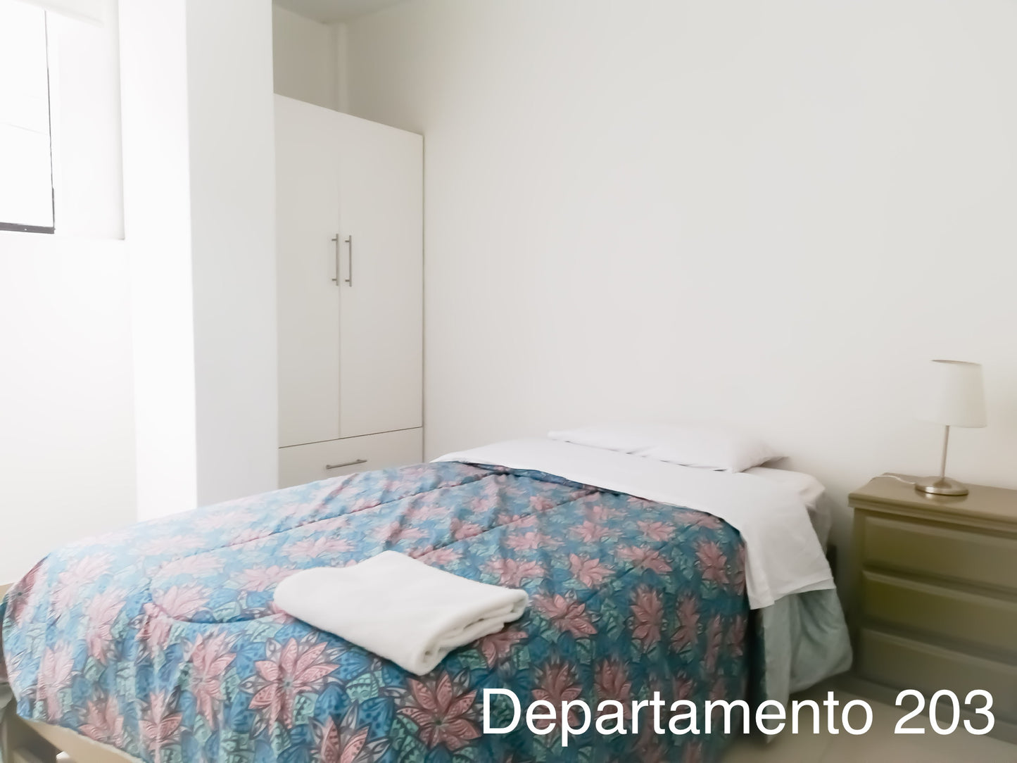 Departamento 203 - 2 habitaciones con cama matrimonial + 1 habitación con cama individual