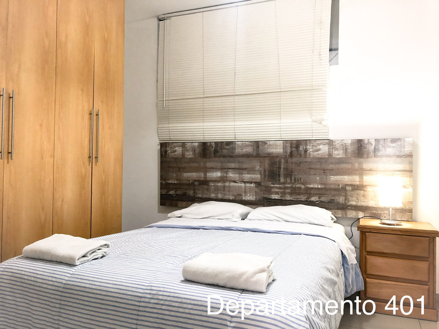 Departamento 401 - 3 habitaciones con cama matrimonial + 1 habitación con cama individual